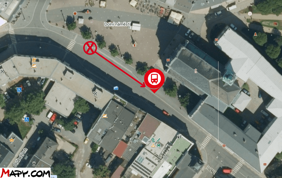 Opava, Dolní náměstí (směr Olbrichova).png