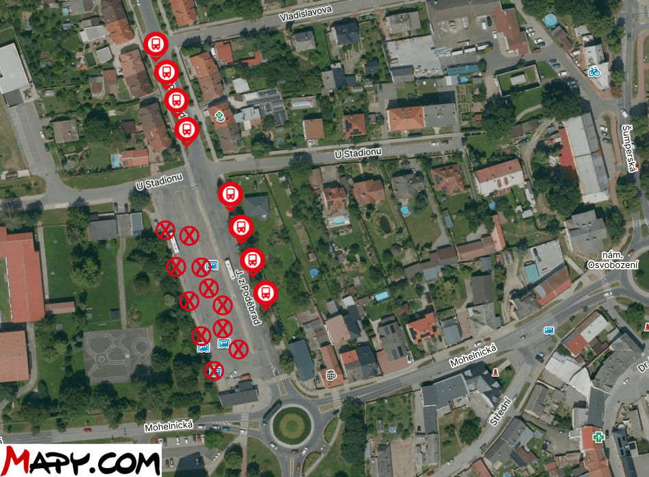 Uničov,aut.st..png